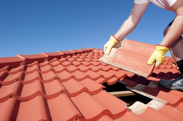 How Much Does a 1000 Square Foot Roof Cost in Blue Ash, Ohio? (2025 Guide)