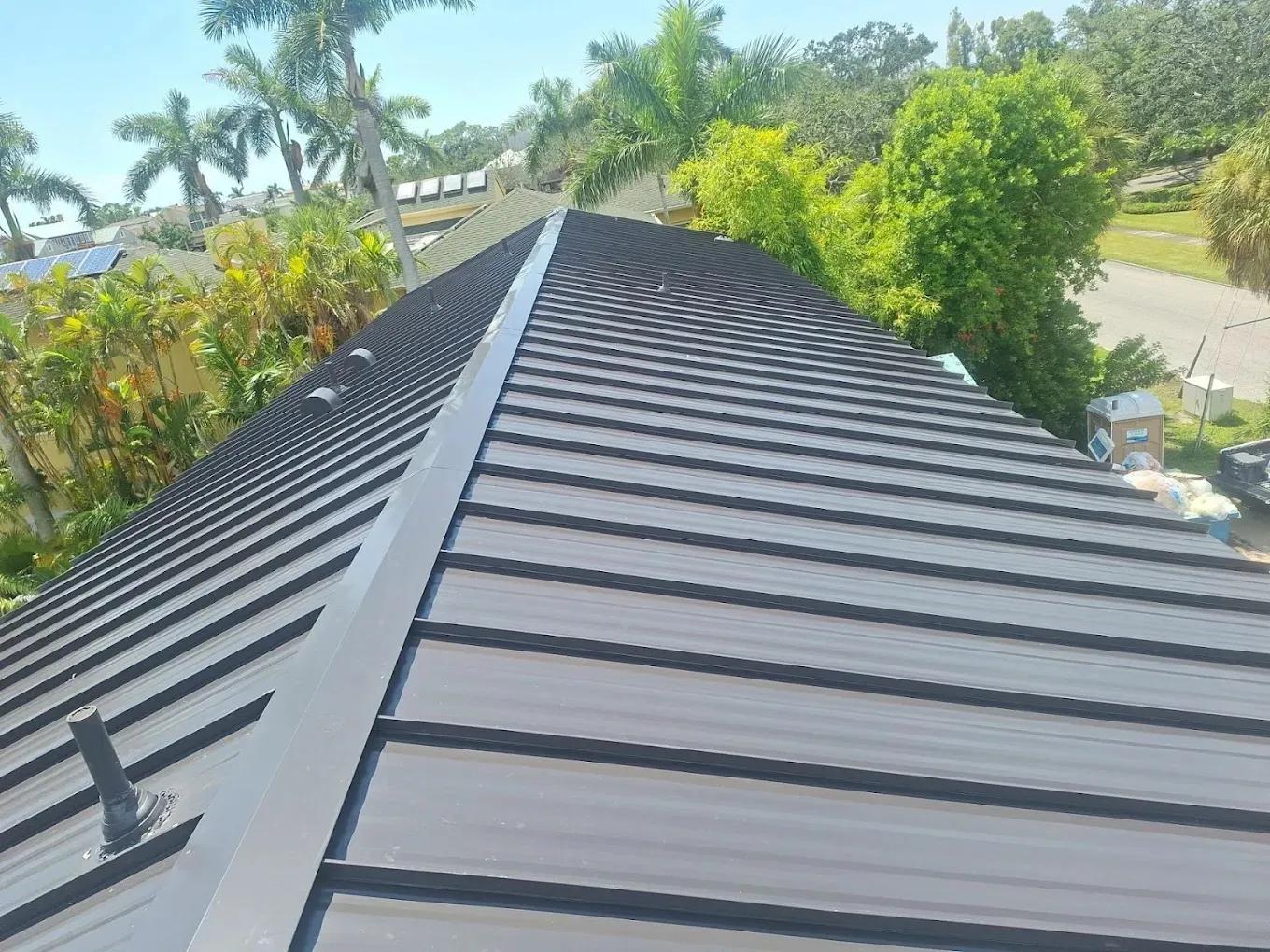 Hurricane-Proof Roofing: Materials, Codes, and Upgrades That Protect Florida Homes